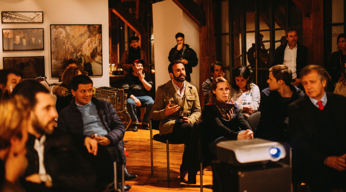 Email Marketing For Events — 6 Tips and 10 Email Examples