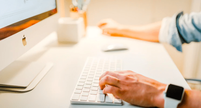 Switching Email Service Providers — 19 Steps For Success